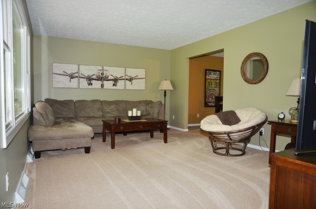 1530 Howe Road Kent, OH 44240 - Photo 8 of 25 Gallery Image 8