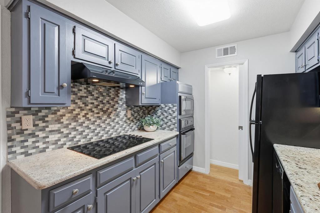 10763 Villager Road, Unit B Dallas, TX 75230 - Photo 12 of 31