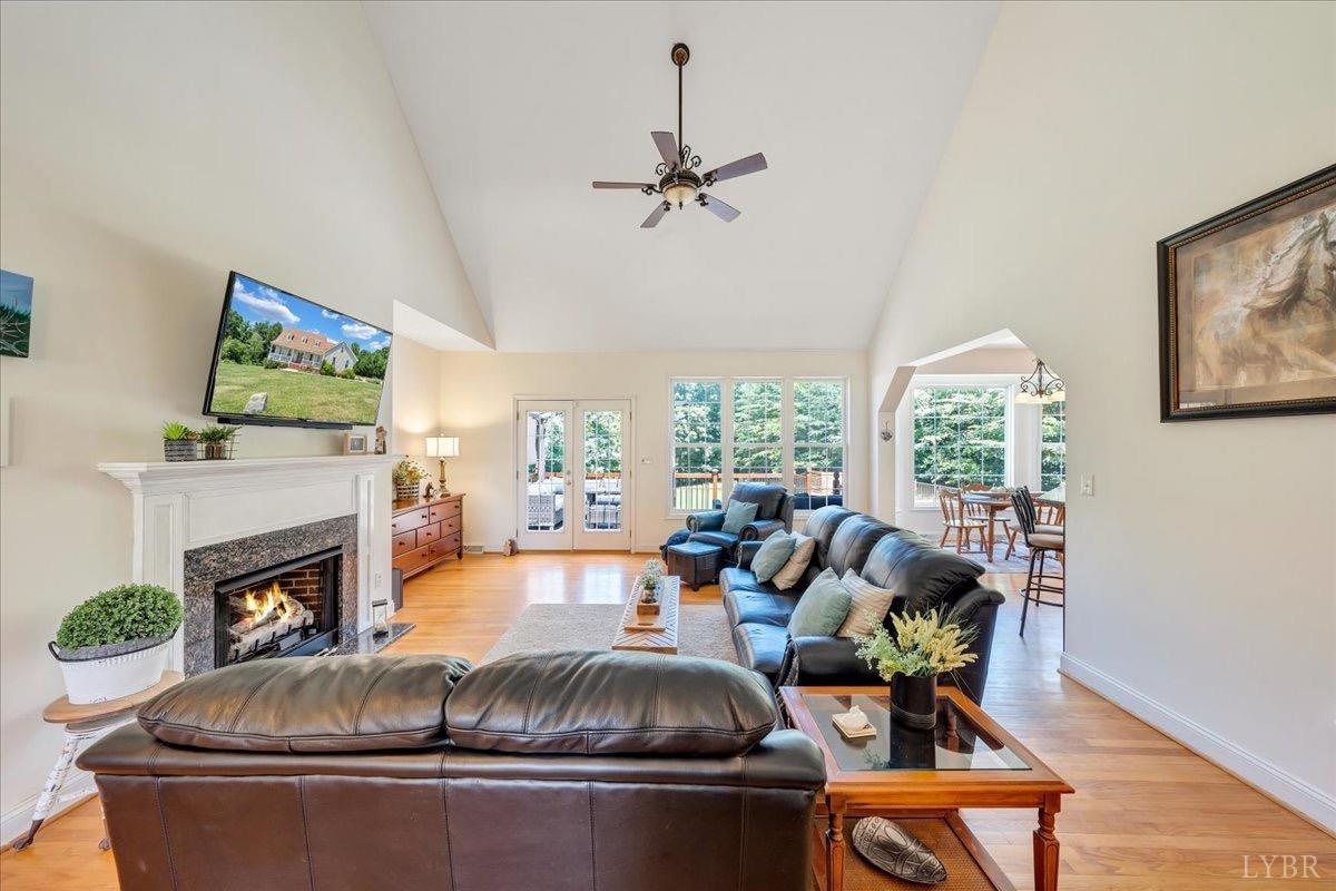 2571 Headens Bridge Road Bedford, VA 24523 - Photo 13 of 98 Gallery Image 13