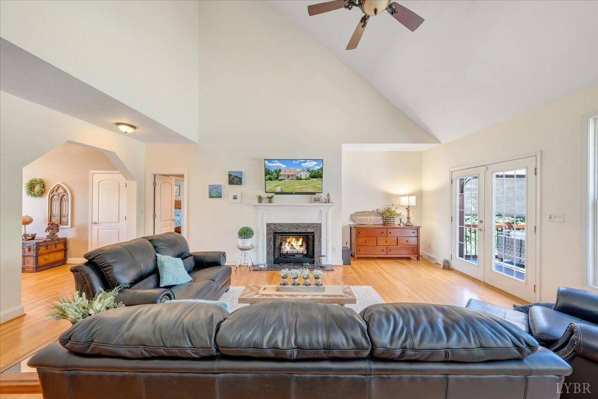 2571 Headens Bridge Road Bedford, VA 24523 - Photo 14 of 98 Gallery Image 14