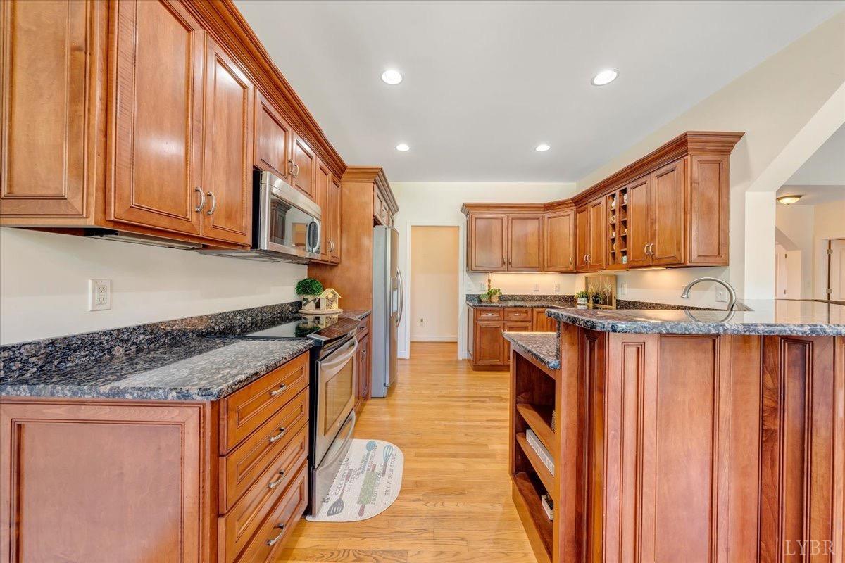 2571 Headens Bridge Road Bedford, VA 24523 - Photo 23 of 98 Gallery Image 23