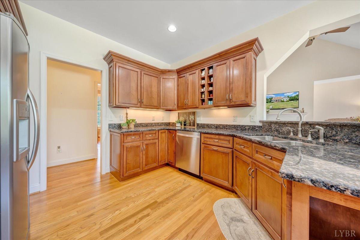 2571 Headens Bridge Road Bedford, VA 24523 - Photo 24 of 98 Gallery Image 24