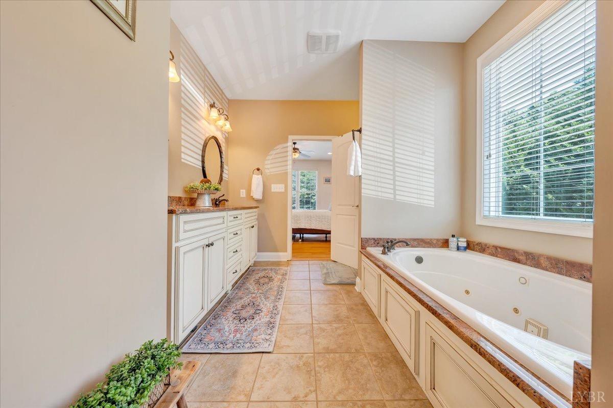 2571 Headens Bridge Road Bedford, VA 24523 - Photo 32 of 98 Gallery Image 32