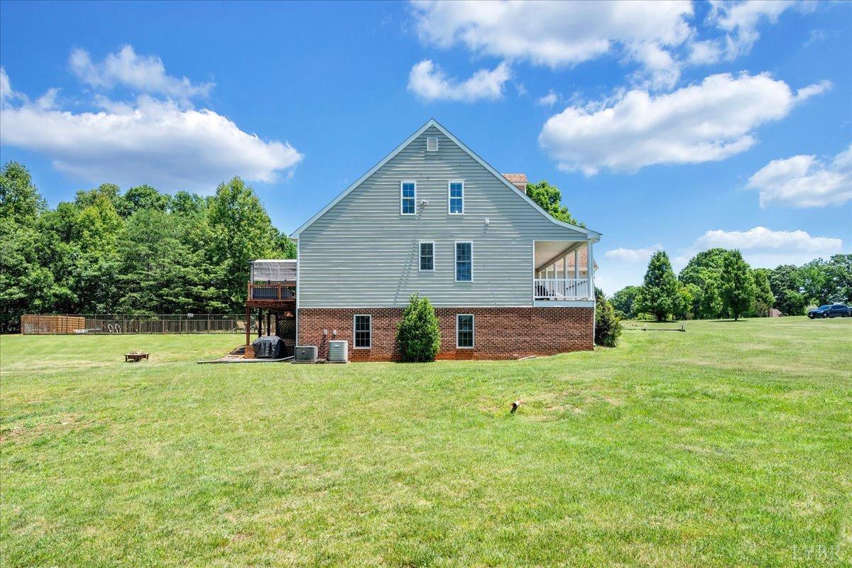 2571 Headens Bridge Road Bedford, VA 24523 - Photo 70 of 98 Gallery Image 70