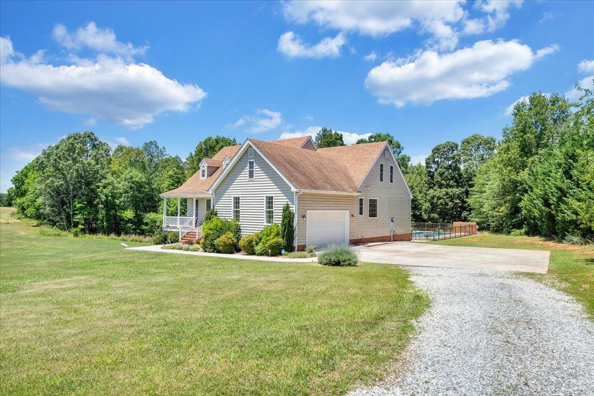 2571 Headens Bridge Road Bedford, VA 24523 - Photo 76 of 98 Gallery Image 76