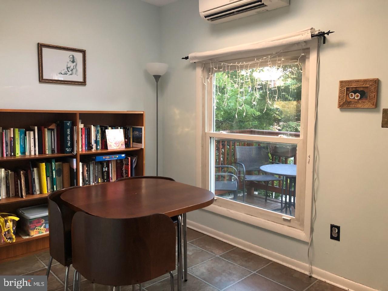 3622 Roland Avenue Baltimore, MD 21211 - Photo 23 of 38 Sunroom