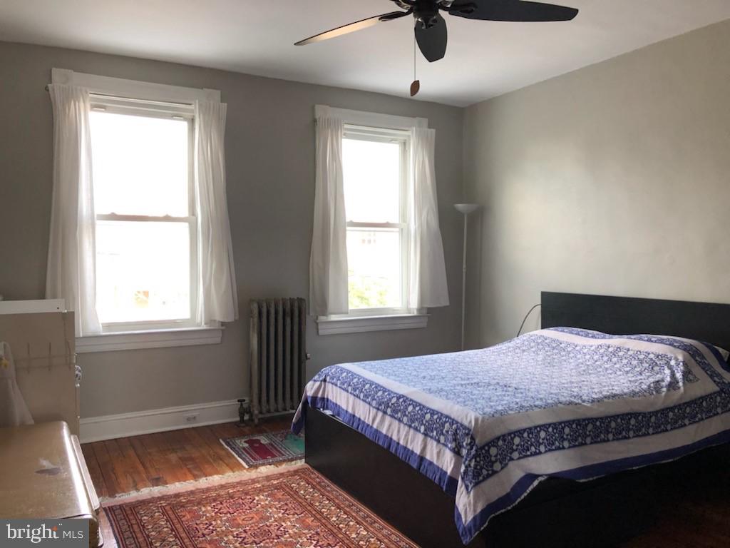 3622 Roland Avenue Baltimore, MD 21211 - Photo 27 of 38 Primary Bedroom
