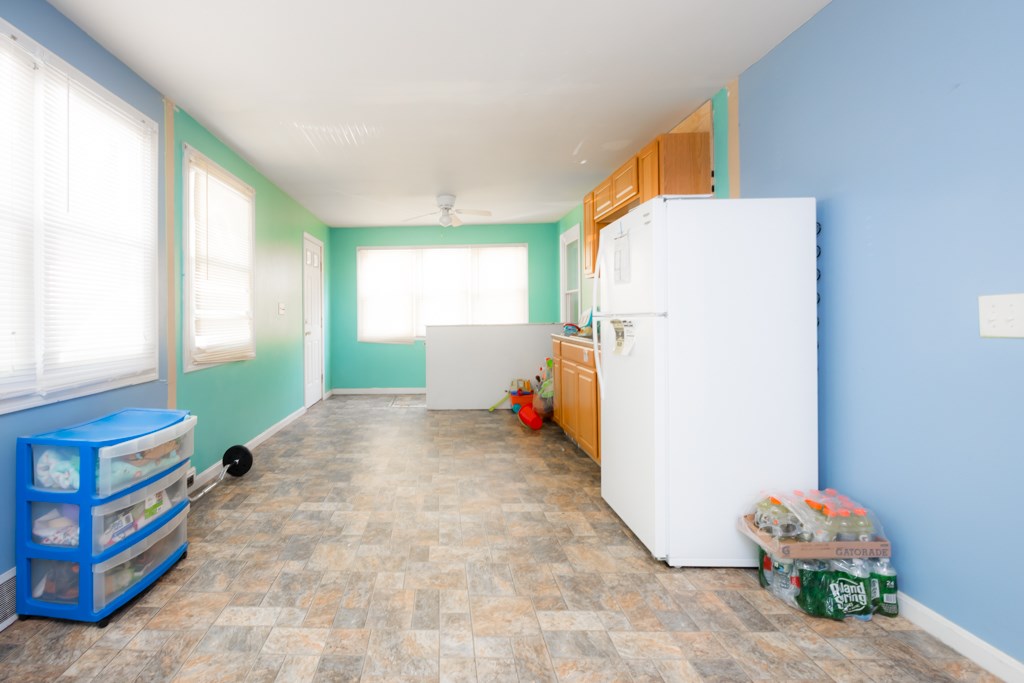 183 Transit Street Woonsocket, RI 02895 - Photo 16 of 20 Gallery Image 16