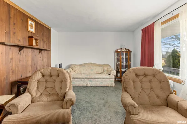 $140,000 | 5511 Everett McKinley Dirksen Parkway, Peoria, IL 61607