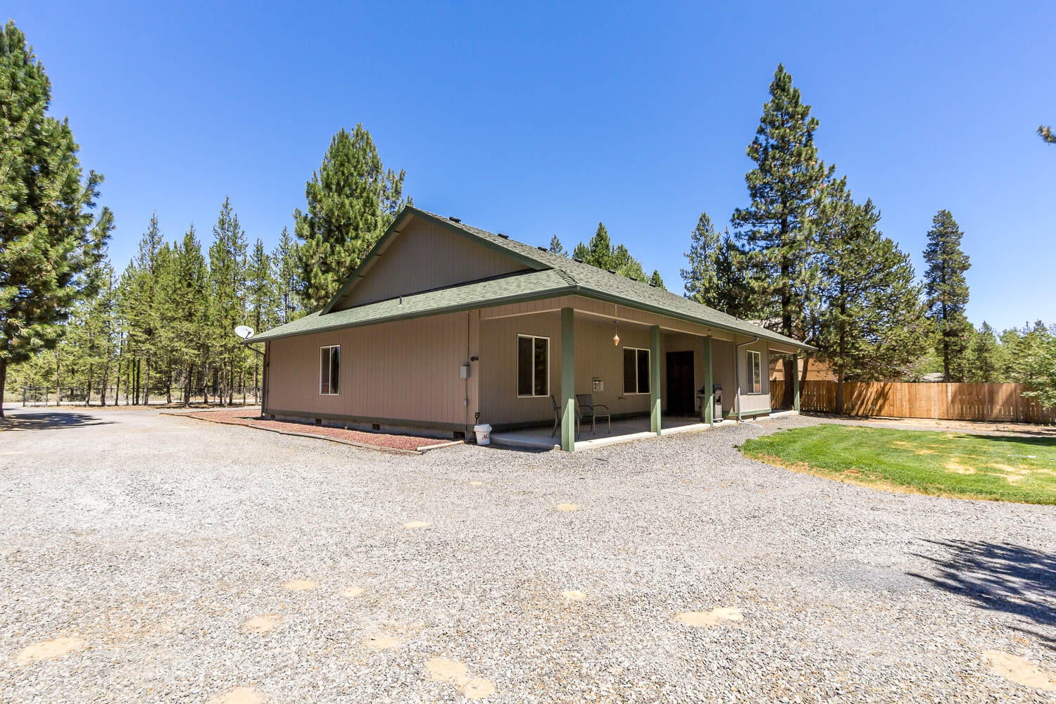 15949 Dawn Road La Pine, OR 97739 - Photo 24 of 37 15949-Dawn-Rd-7-7-2021-16 (3)