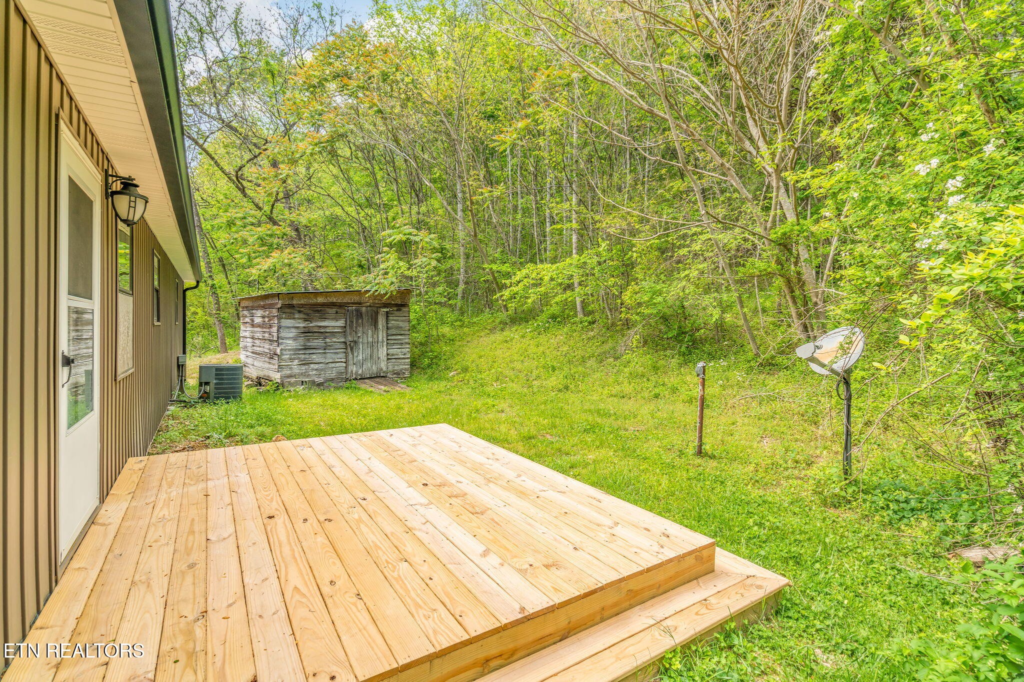 122 Cove Hollow Road La Follette, TN 37766 - Photo 11 of 58 Gallery Image 11