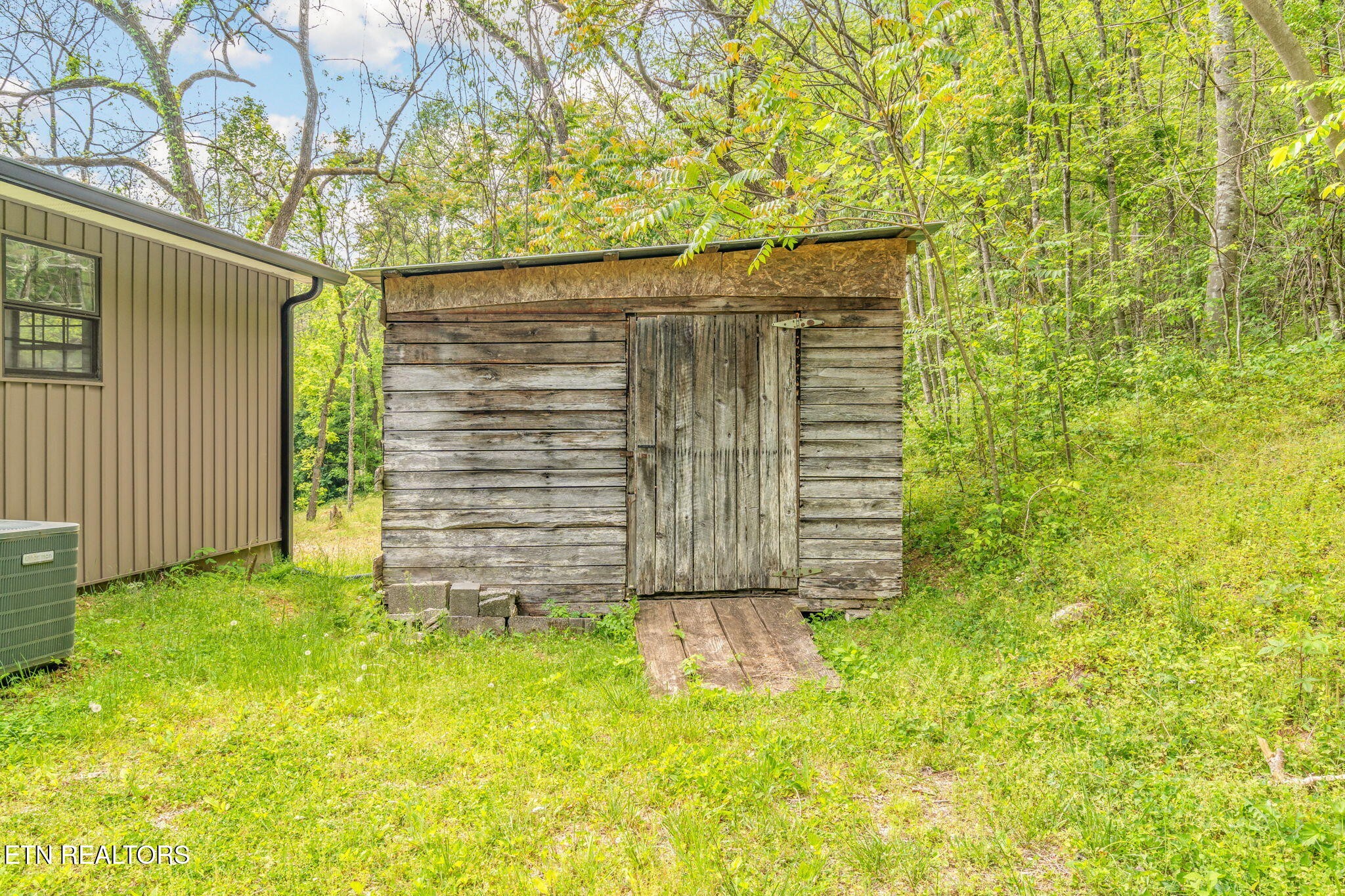 122 Cove Hollow Road La Follette, TN 37766 - Photo 14 of 58 Gallery Image 14