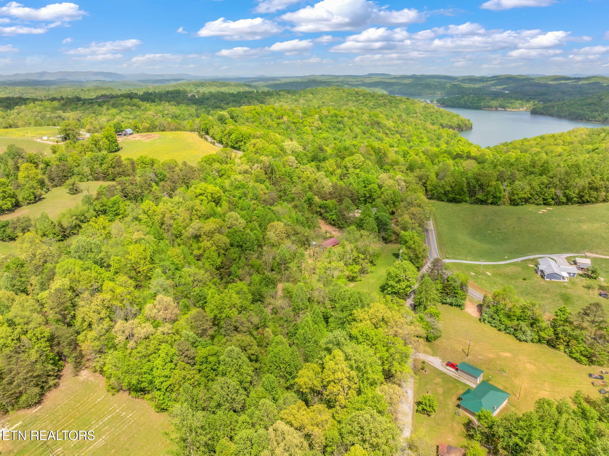 122 Cove Hollow Road La Follette, TN 37766 - Photo 44 of 58 Gallery Image 44