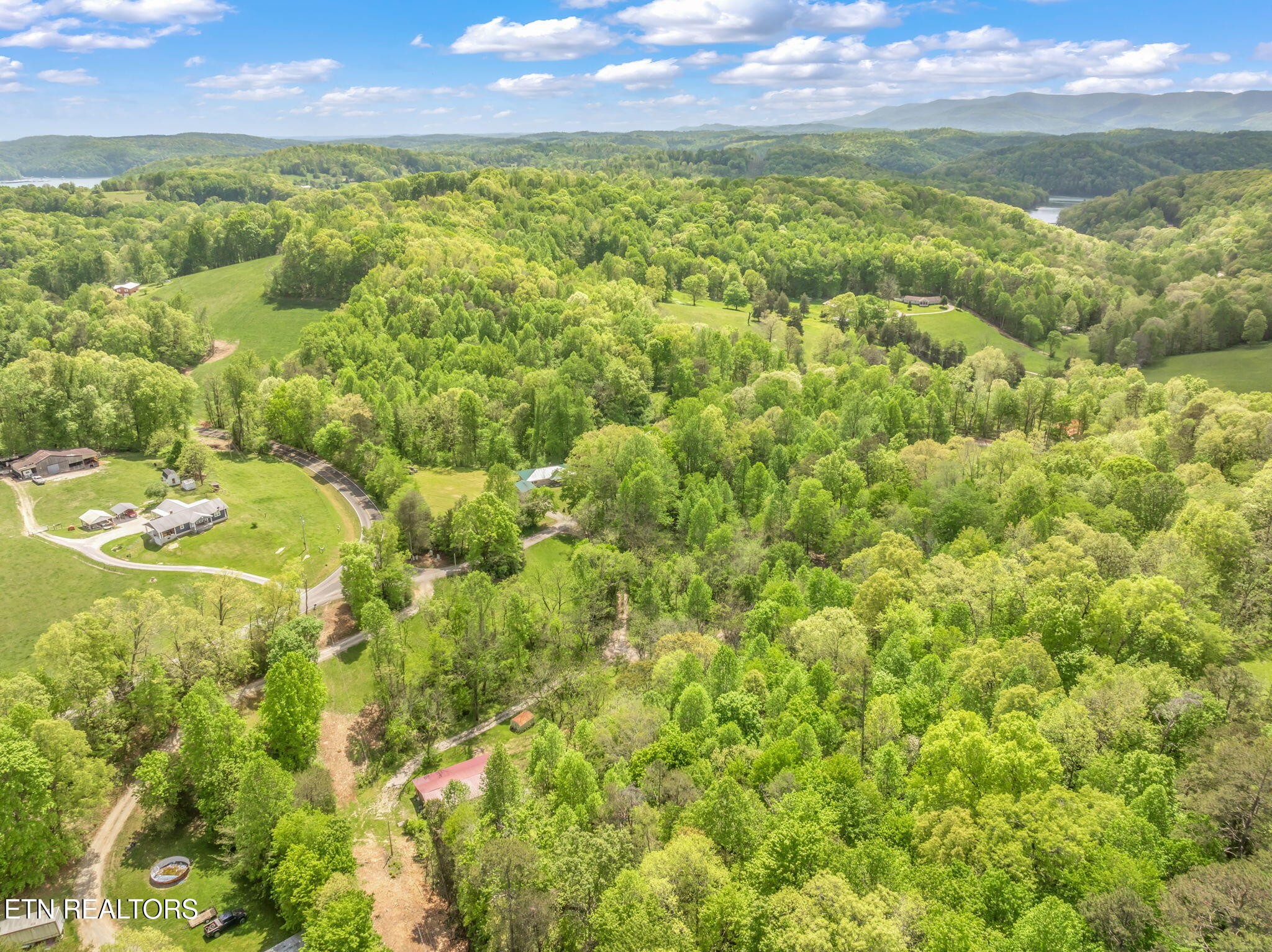 122 Cove Hollow Road La Follette, TN 37766 - Photo 49 of 58 Gallery Image 49