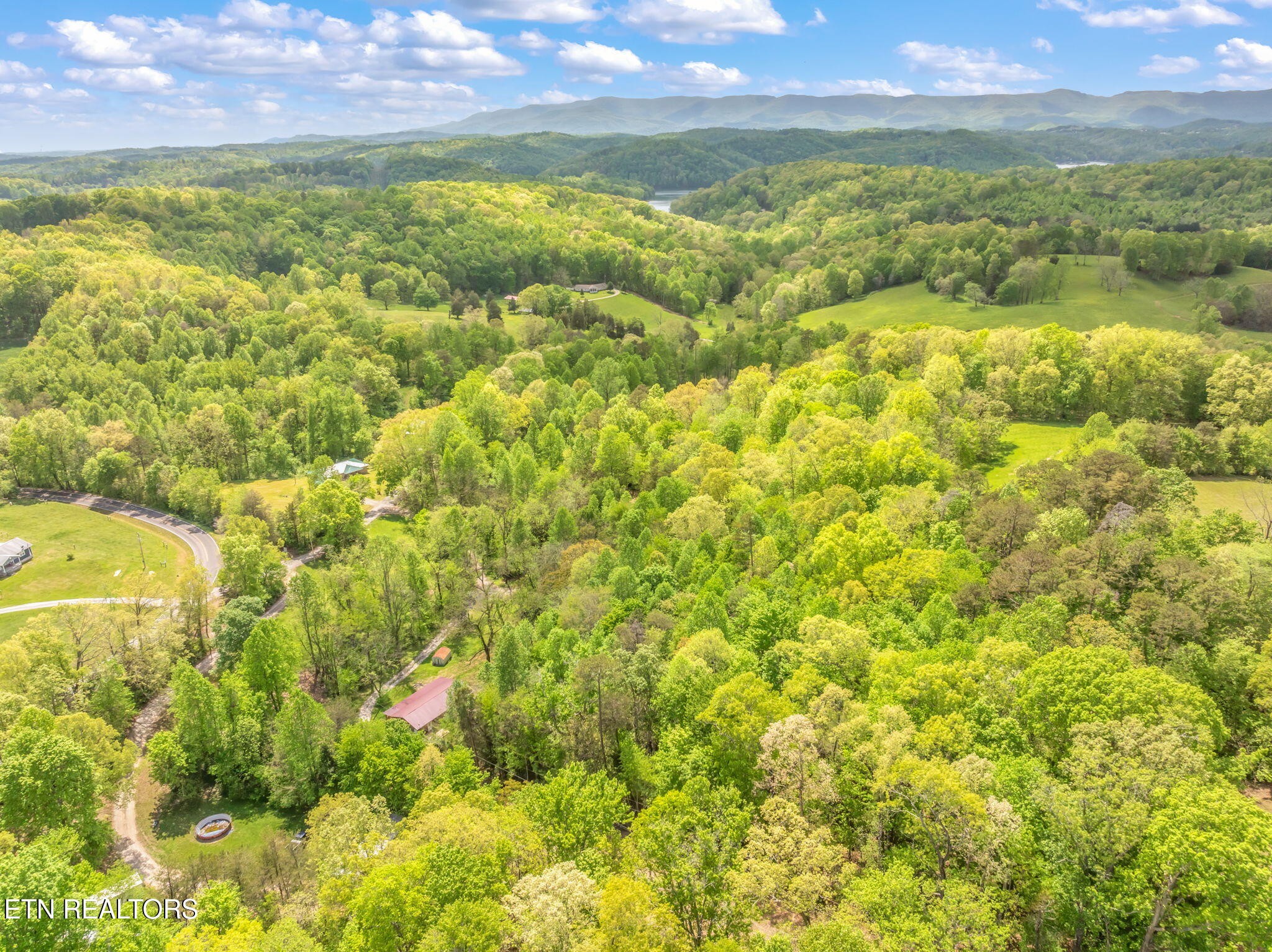 122 Cove Hollow Road La Follette, TN 37766 - Photo 51 of 58 Gallery Image 51