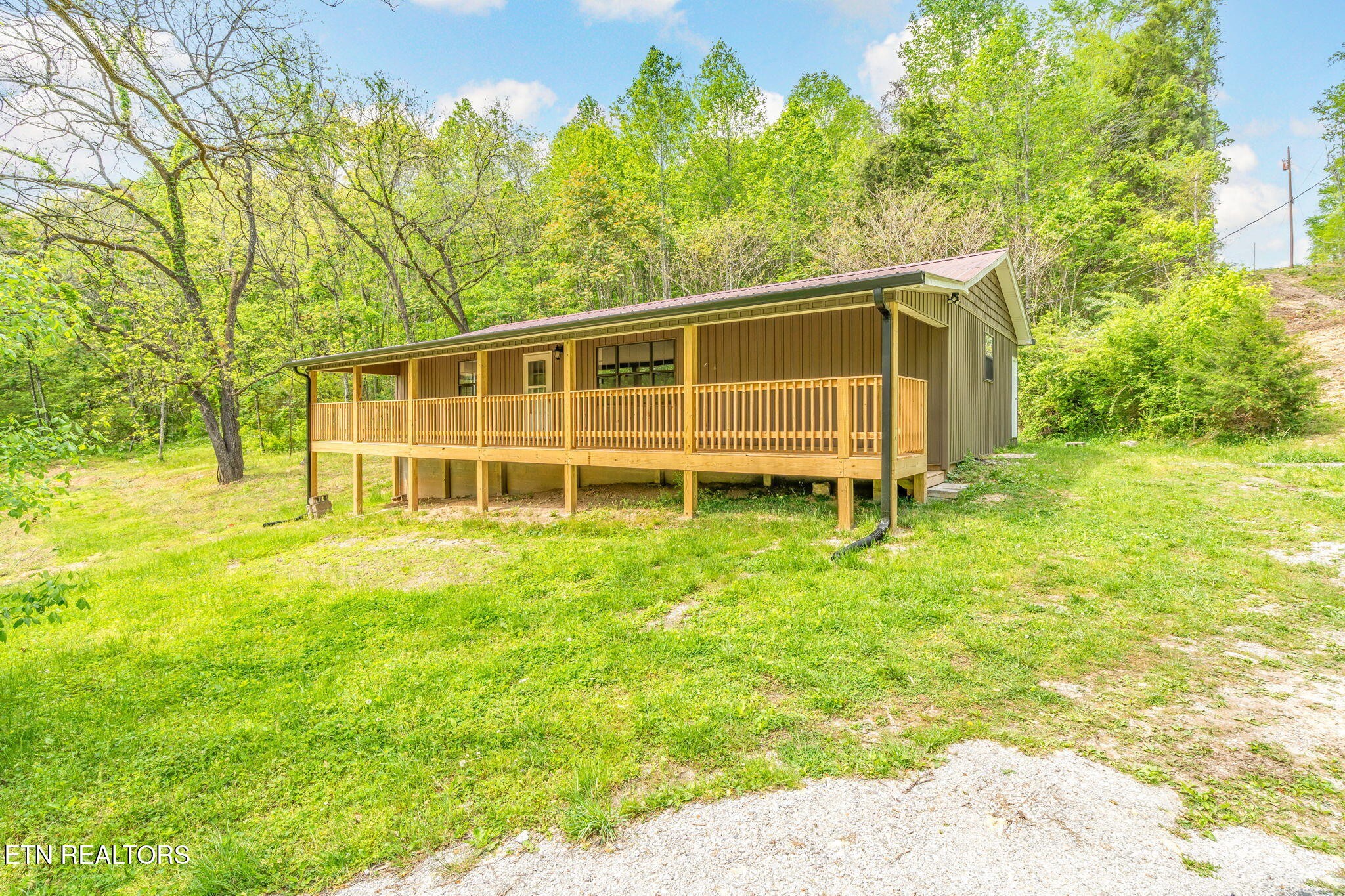 122 Cove Hollow Road La Follette, TN 37766 - Photo 7 of 58 Gallery Image 7