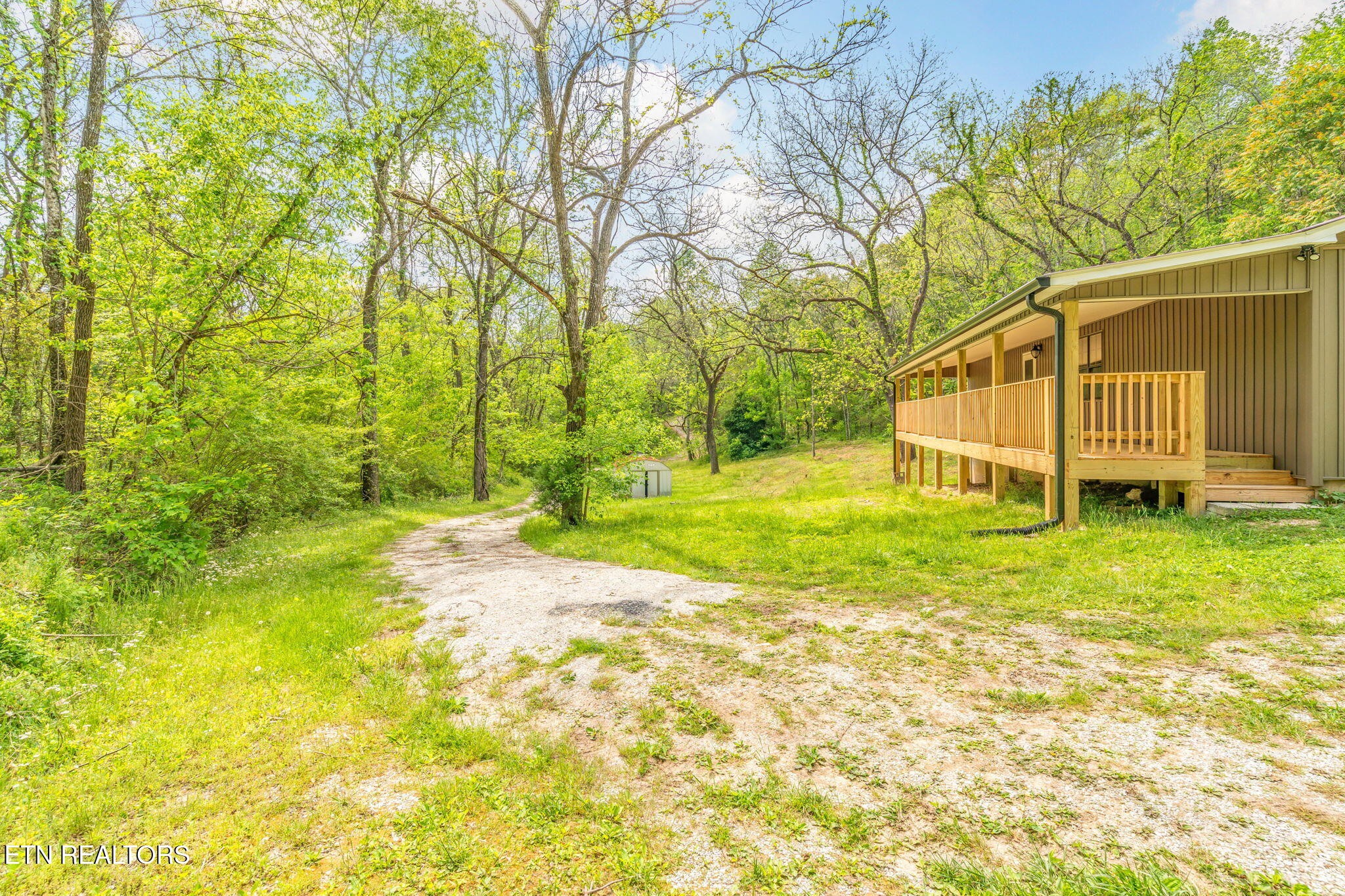122 Cove Hollow Road La Follette, TN 37766 - Photo 9 of 58 Gallery Image 9