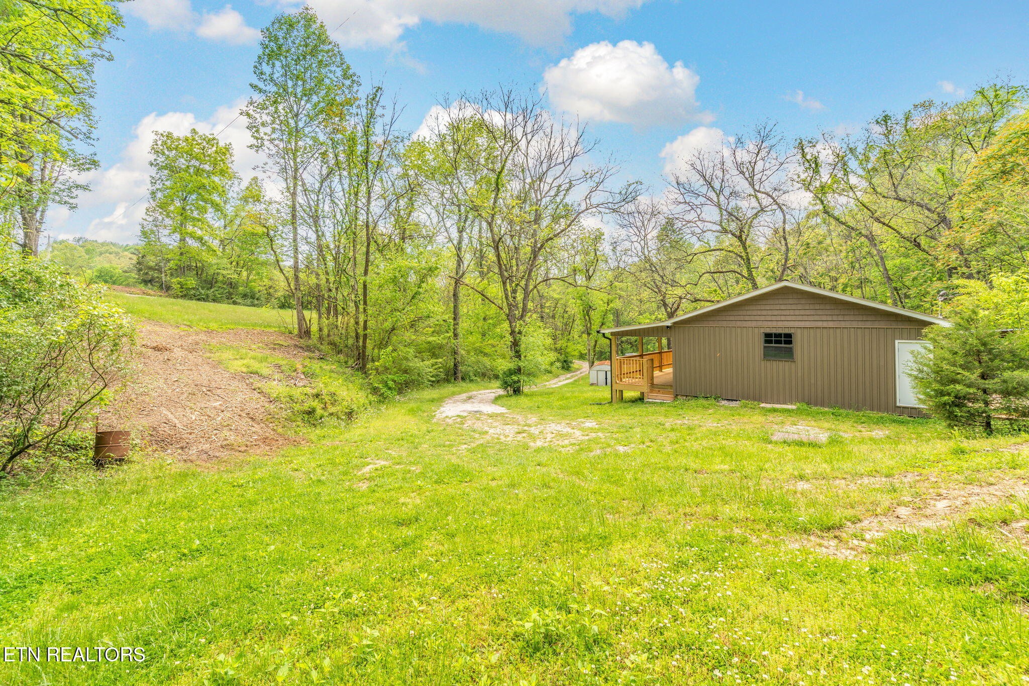 122 Cove Hollow Road La Follette, TN 37766 - Photo 10 of 58 Gallery Image 10