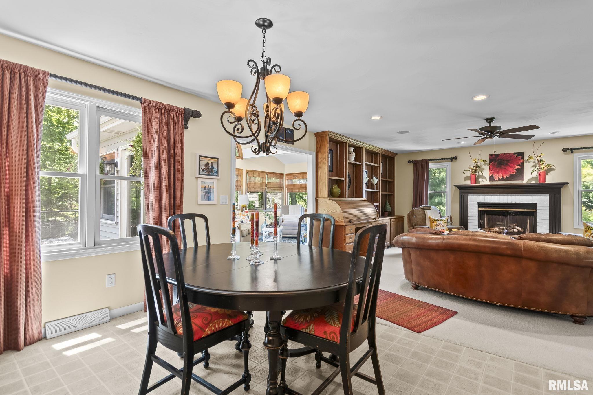 2716 Meadow Pointe Drive Springfield, IL 62702 - Photo 23 of 63