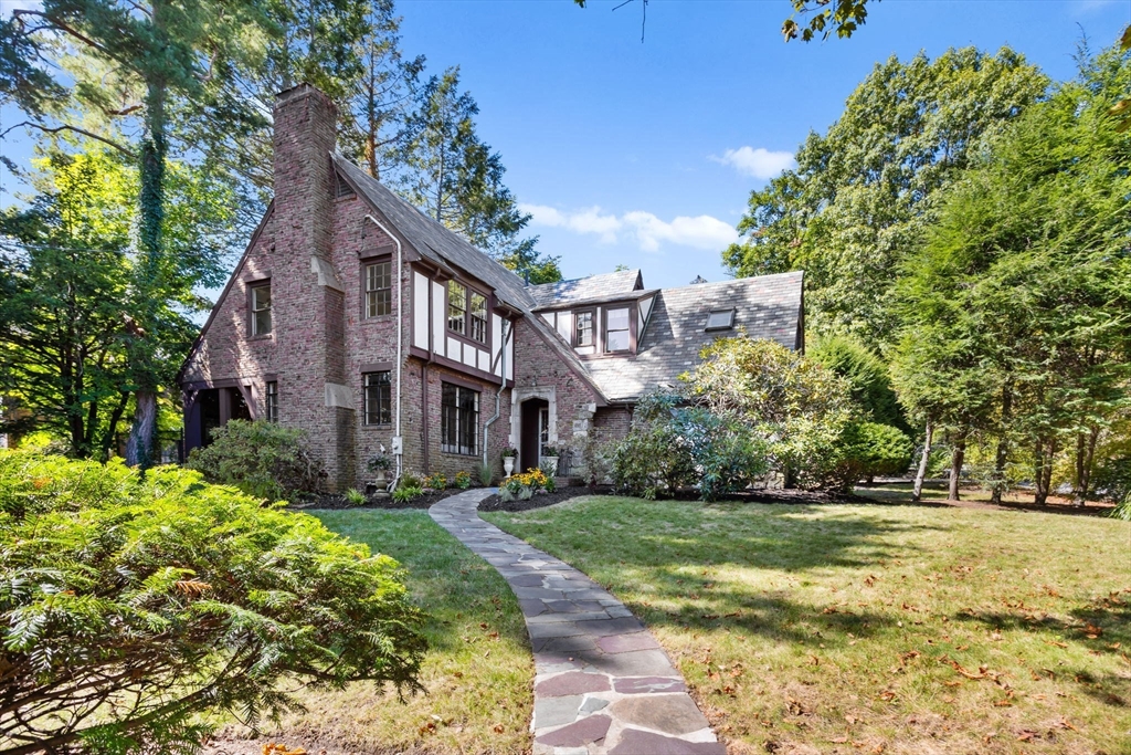 655 Centre Street Newton, MA 02458 - Photo 1 of 40 Gallery Image 1