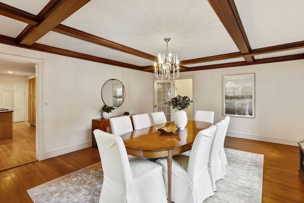 655 Centre Street Newton, MA 02458 - Photo 11 of 40 Gallery Image 11