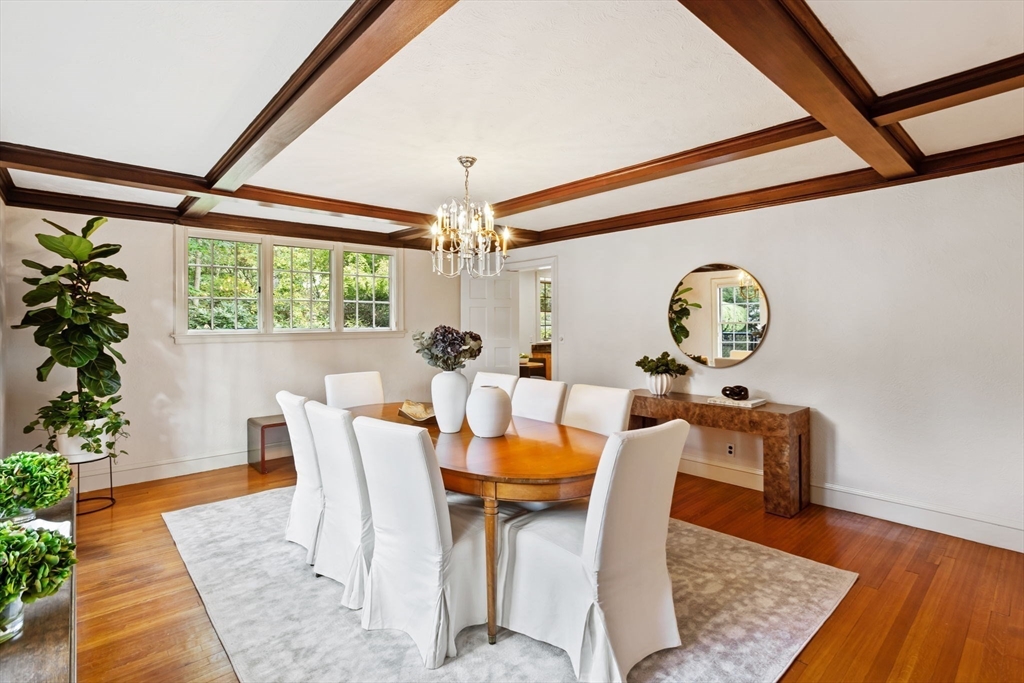 655 Centre Street Newton, MA 02458 - Photo 12 of 40 Gallery Image 12