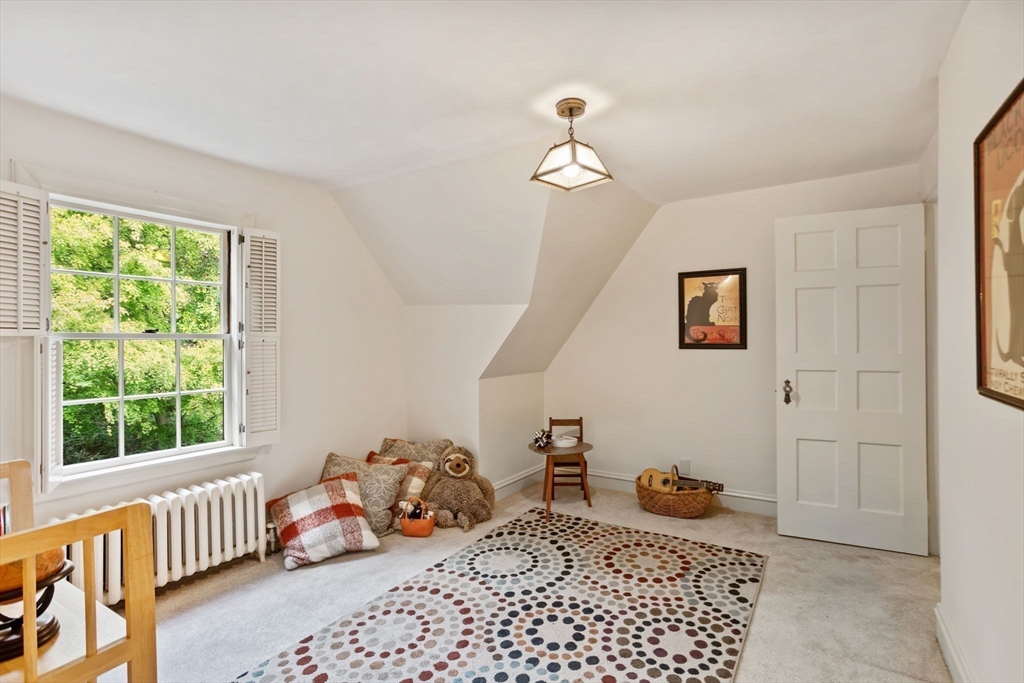 655 Centre Street Newton, MA 02458 - Photo 27 of 40 Gallery Image 27