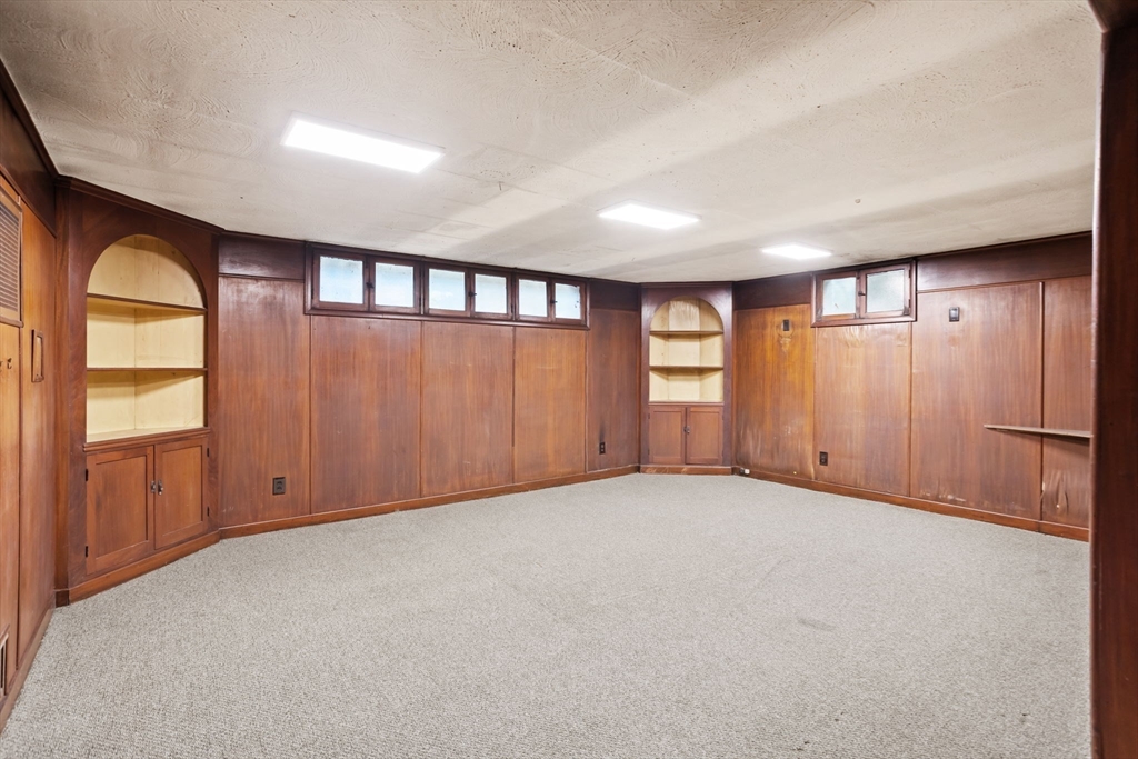 655 Centre Street Newton, MA 02458 - Photo 31 of 40 Gallery Image 31