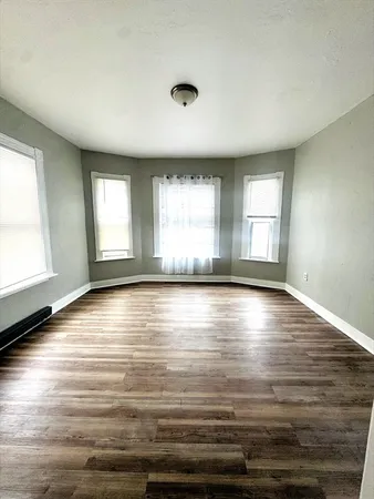 $2,700 | 738 Central Street, Unit 2, Lowell, MA 01852