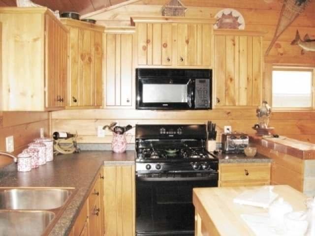 11015 Trails End Road Manitowish Waters, WI 54545 - Photo 10 of 19 Gallery Image 10