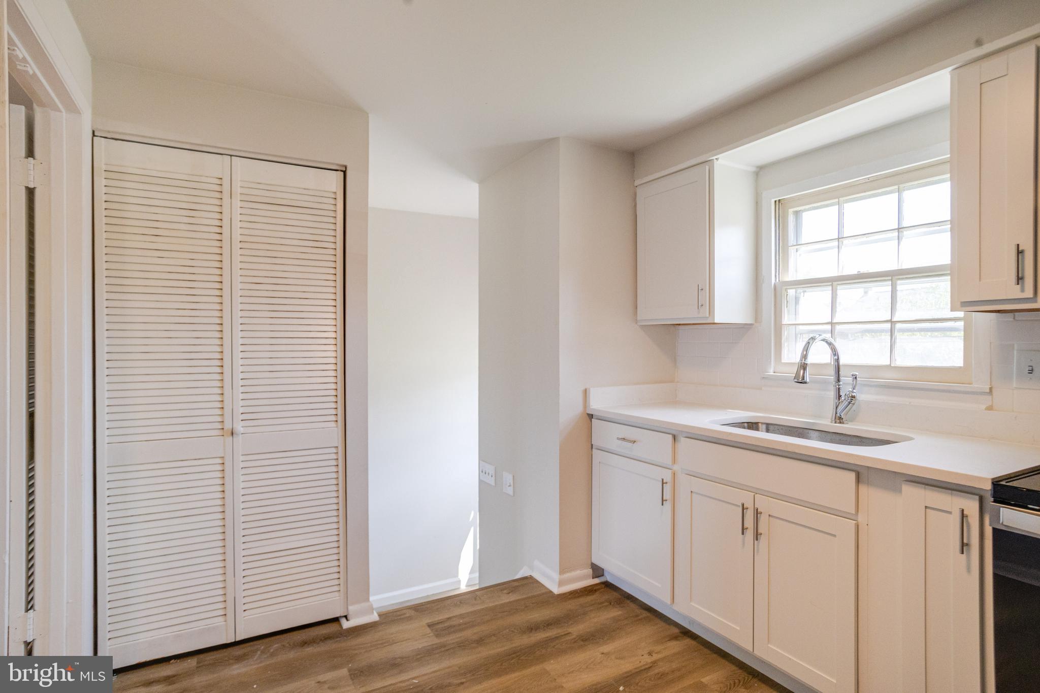 5611 Chelwynd Road Halethorpe, MD 21227 - Photo 12 of 35