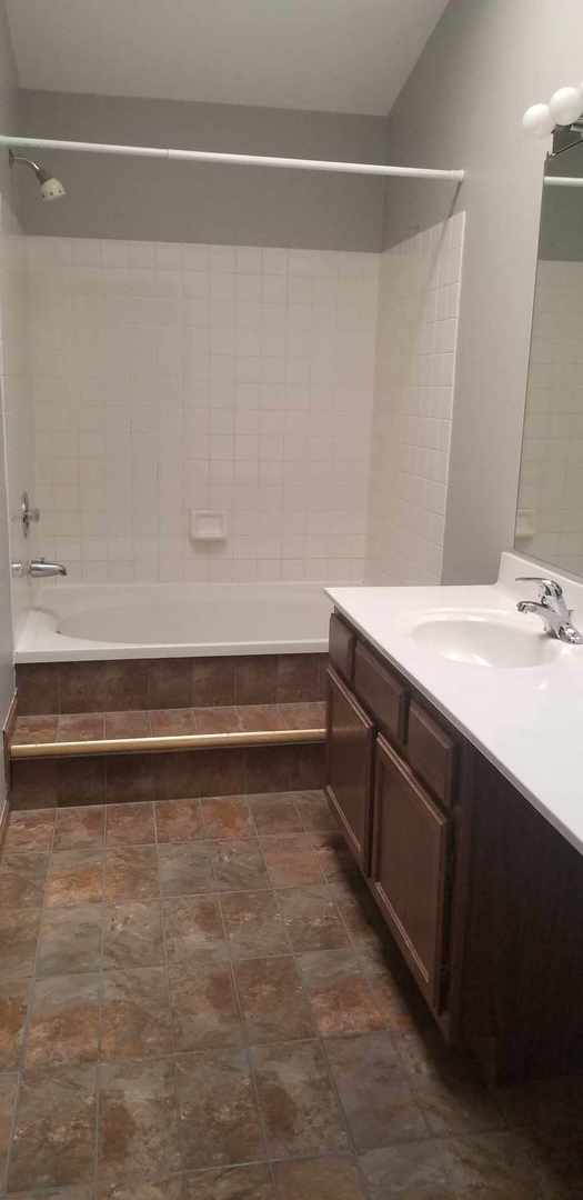 7 North Oltendorf Road Streamwood, IL 60107 - Photo 27 of 31