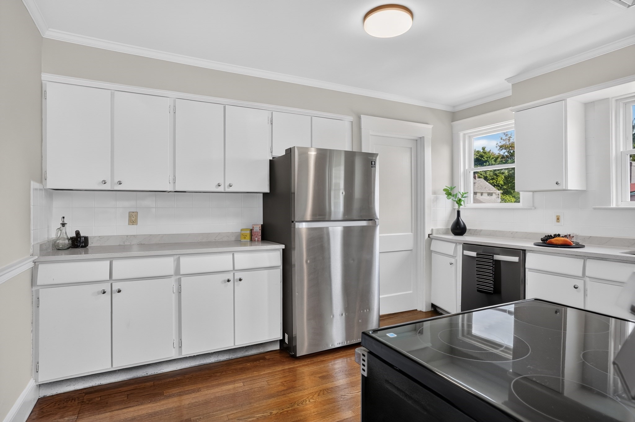 330 Charles River Road, Unit 330 Watertown, MA 02472 - Photo 10 of 38 Gallery Image 10