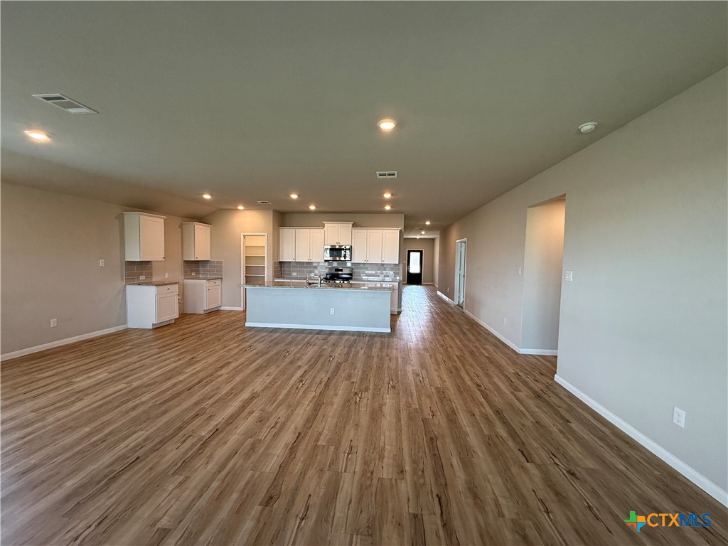 554 Blue Stem Road New Braunfels, TX 78130 - Photo 5 of 30
