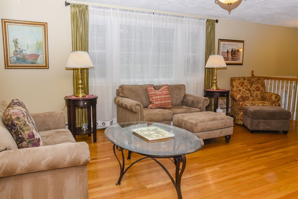 2 Alma Road Walpole, MA 02081 - Photo 5 of 27 Gallery Image 5