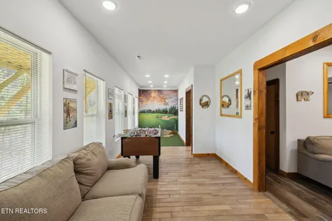 $835,000 | 330 Rainbow Circle, Townsend, TN 37882