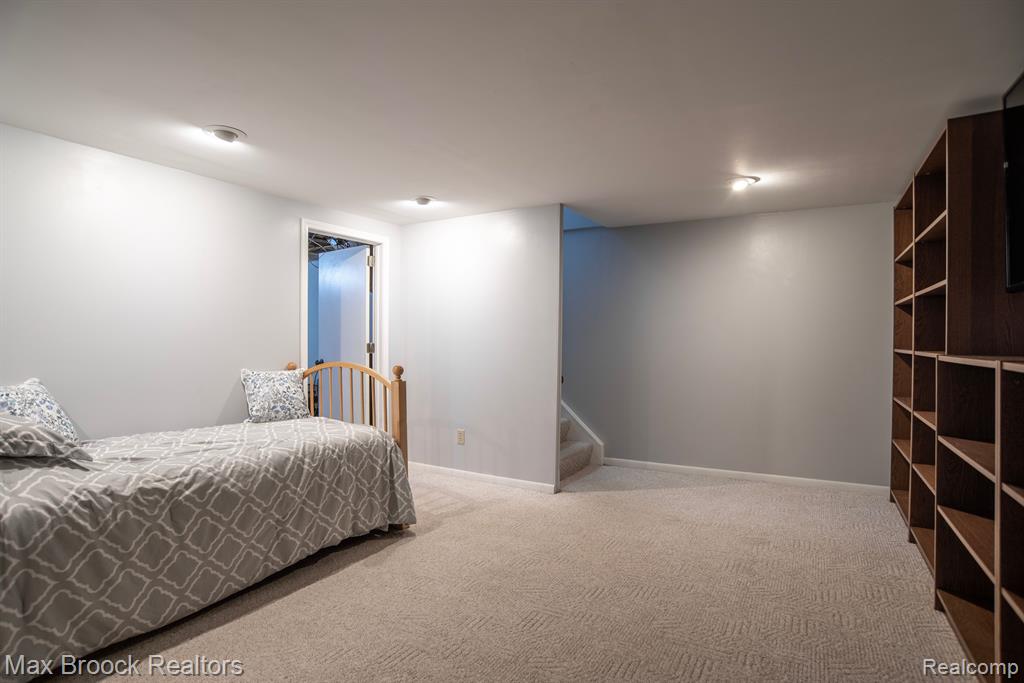 421 Miller Avenue Rochester, MI 48307 - Photo 16 of 20
