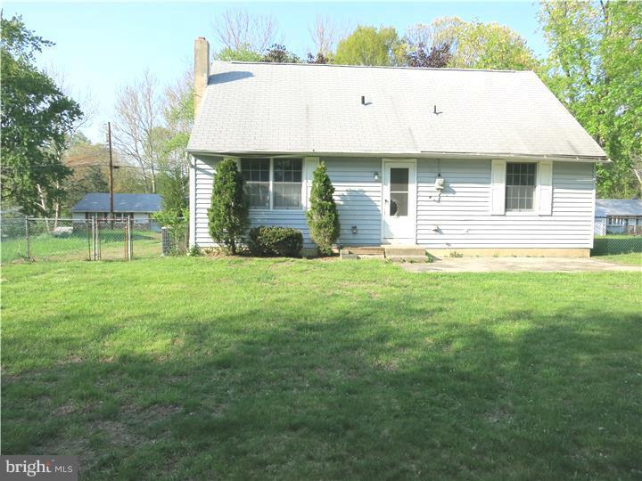 526 4th Avenue Lindenwold, NJ 08021 - Photo 16 of 17 Exterior Back