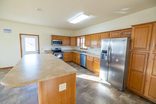 $595,000 | 32828 Zz Highway, Marceline, MO 64658