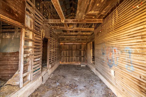 $595,000 | 32828 Zz Highway, Marceline, MO 64658