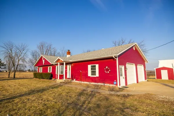 $595,000 | 32828 Zz Highway, Marceline, MO 64658
