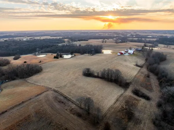 $595,000 | 32828 Zz Highway, Marceline, MO 64658