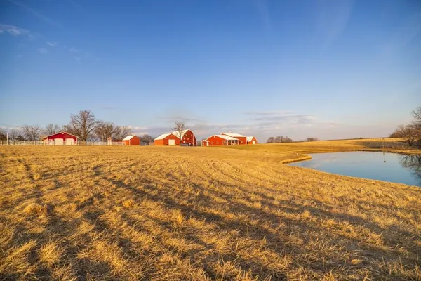 $595,000 | 32828 Zz Highway, Marceline, MO 64658