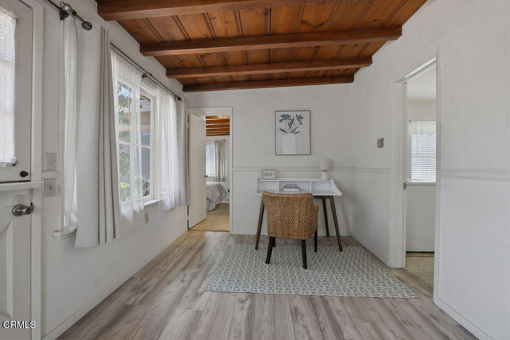 78 West Loop Drive Camarillo, CA 93010 - Photo 19 of 65