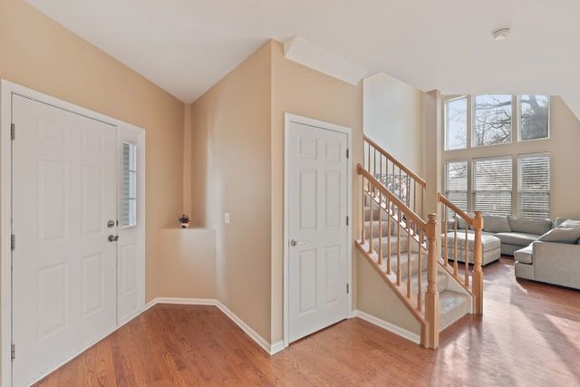310 Ridge Road North Aurora, IL 60542 - Photo 17 of 20