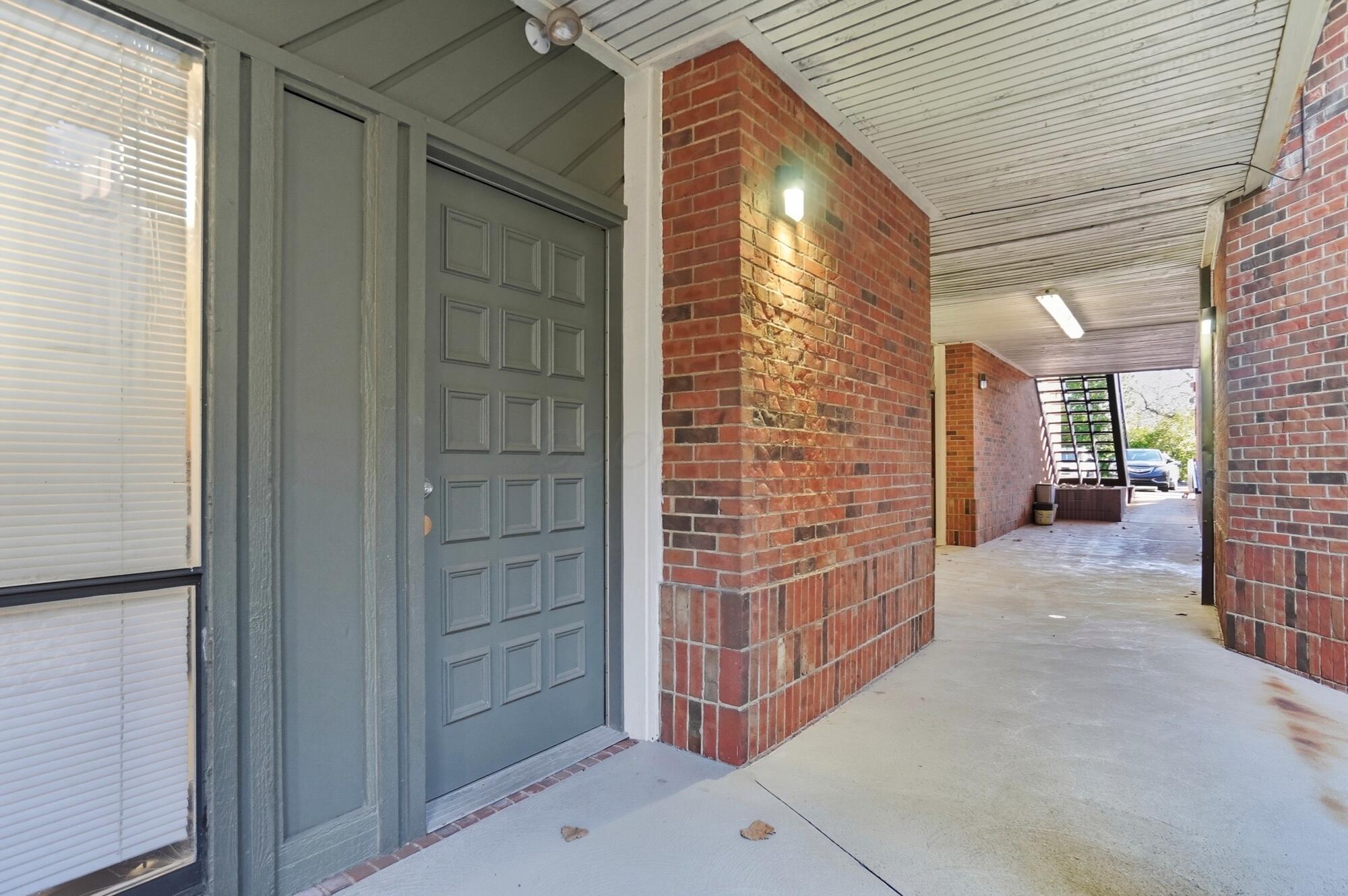 4700 Reed Road Columbus, OH 43220 - Photo 24 of 42 025