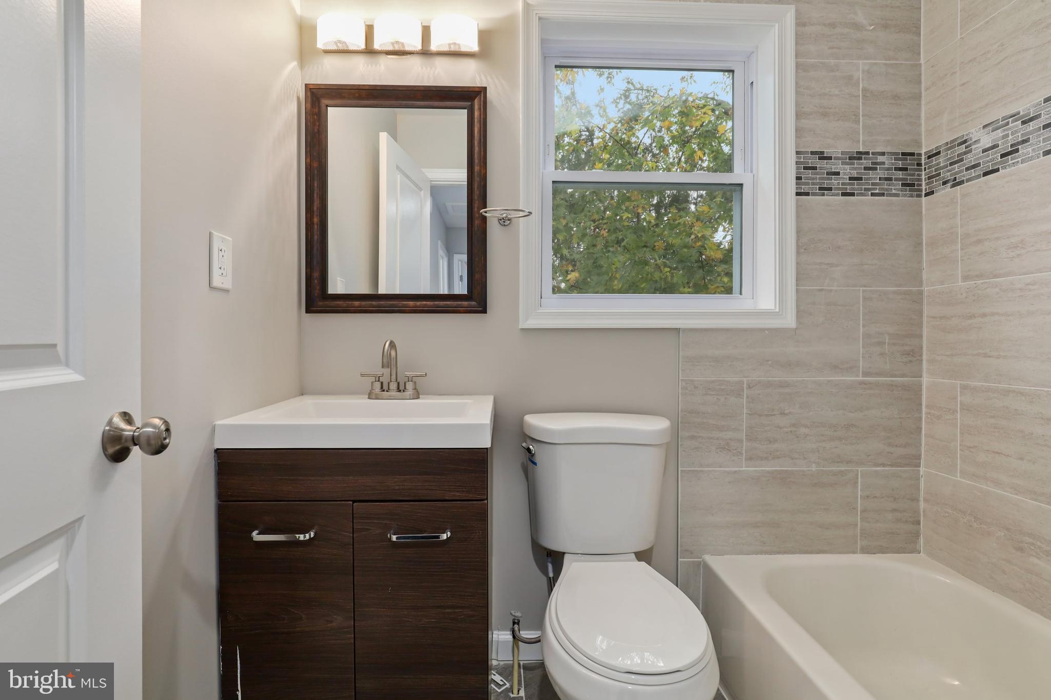 1015 48th Street Northeast Washington, DC 20019 - Photo 22 of 34