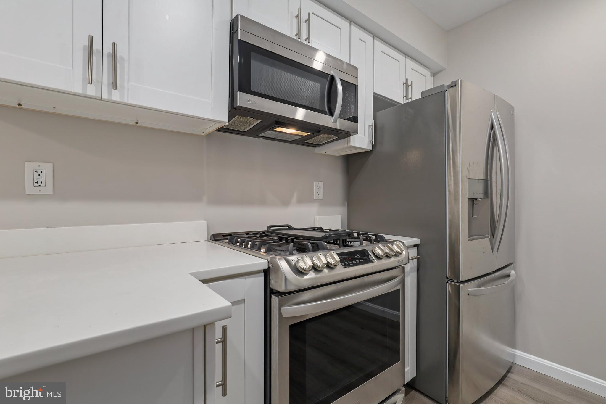 1015 48th Street Northeast Washington, DC 20019 - Photo 10 of 34