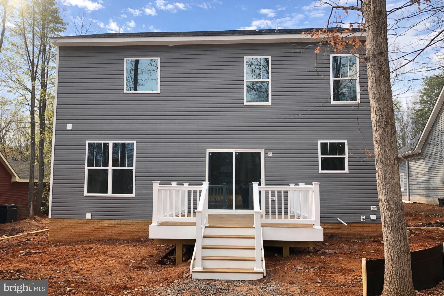 4230 Lakeview Parkway Locust Grove, VA 22508 - Photo 5 of 45 Actual home- enjoy sunsets on this deck!