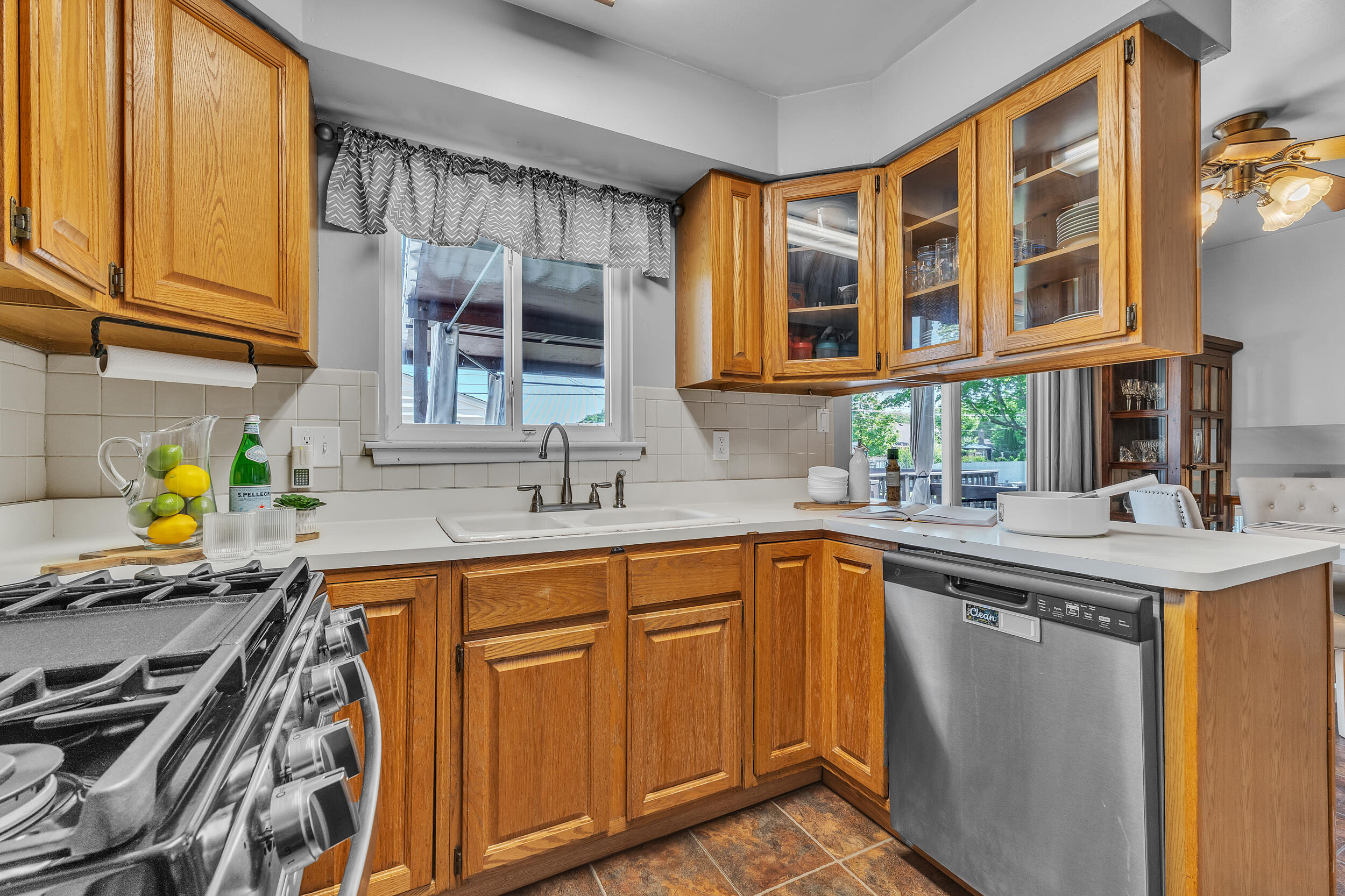 35968 Jamison Street Livonia, MI 48154 - Photo 13 of 38 jamison-16